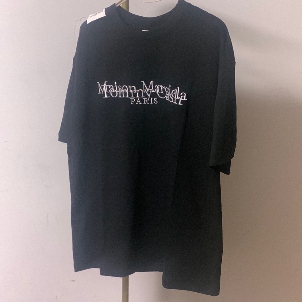 Men’s Maison Margiela Tee 🏖️